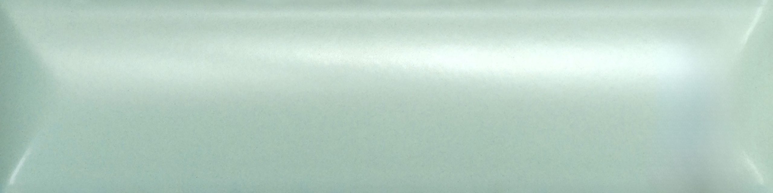 UR04_Matt-5x20cm